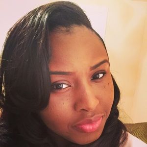 Meet your Posher, Jenny